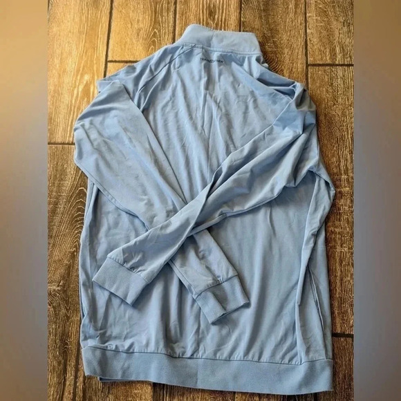 Travis Mathew Bundle - Picture 5 of 12